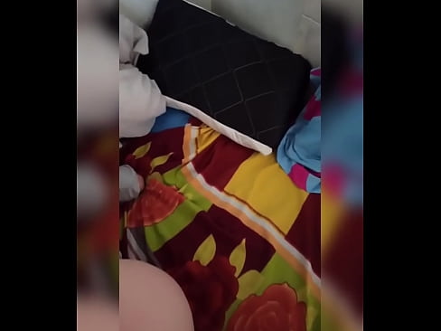 ❤️ Rakan sebilik saya tinggal di rumah seorang diri kerana suaminya pergi bercuti dan saya mengambil kesempatan menidurinya dan mengisi pantatnya dengan susu ️❌ Lucah tegar pada kami